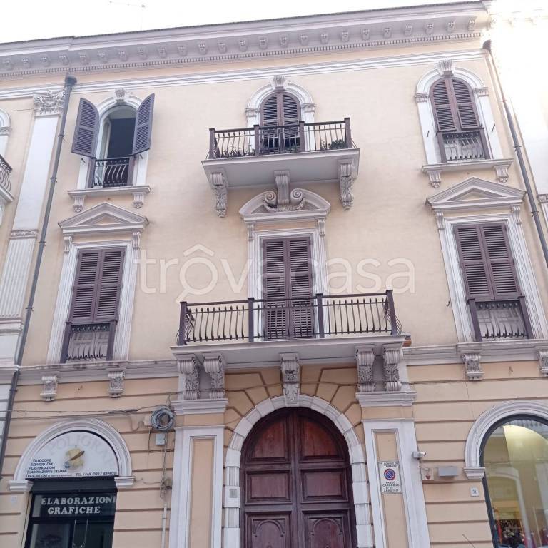 Appartamento in affitto a Taranto via Regina Elena, 29