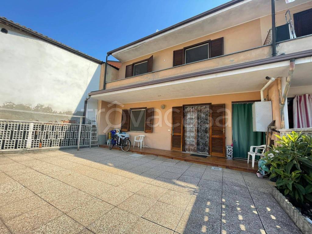 Villa a Schiera in vendita a Mede corso Vittorio Veneto, 47/1
