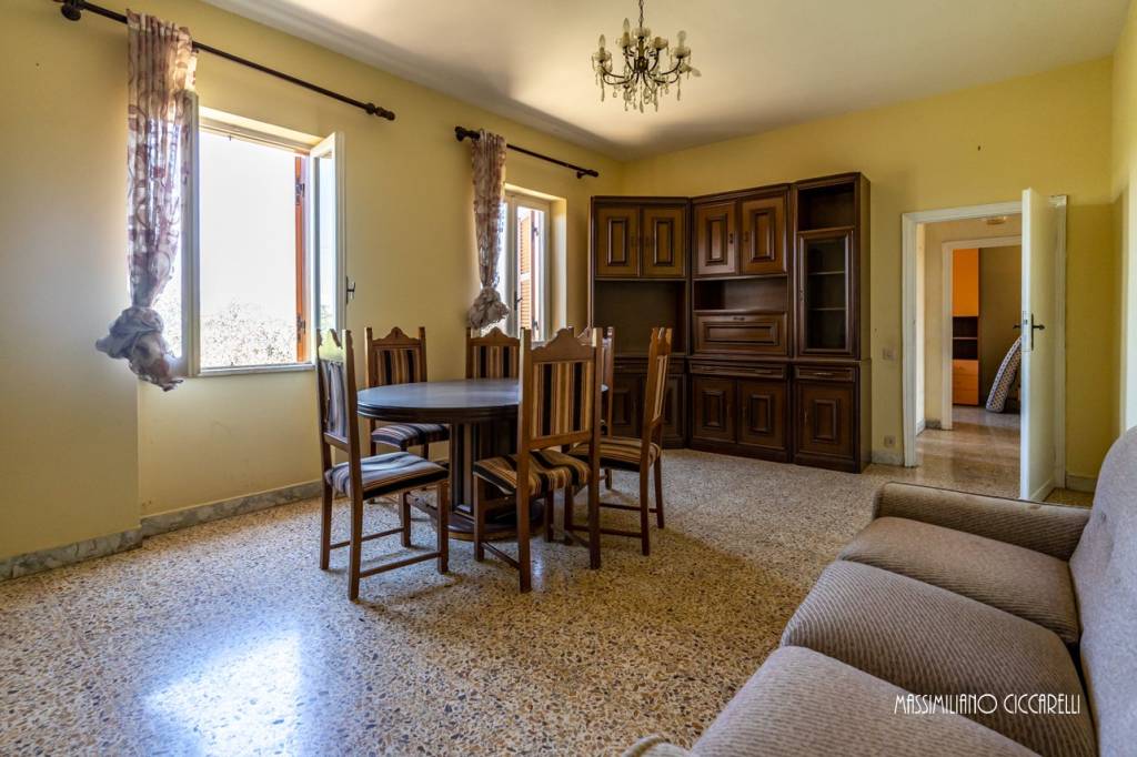 Appartamento in vendita a Lanuvio via Formale Rotondo