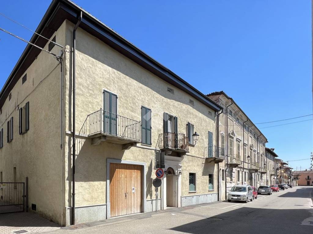 Appartamento in vendita a Cavaglià . Via umberto I, 17