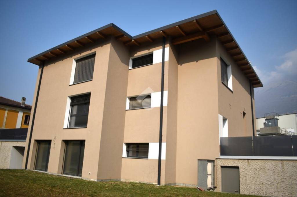 Appartamento in vendita a Cosio Valtellino via Stelvio, 113