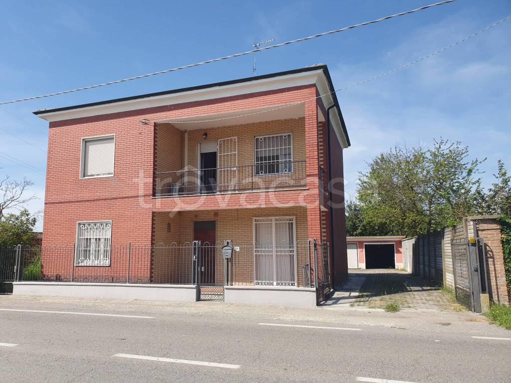 Villa in vendita a Bressana Bottarone via 1 Maggio, 62