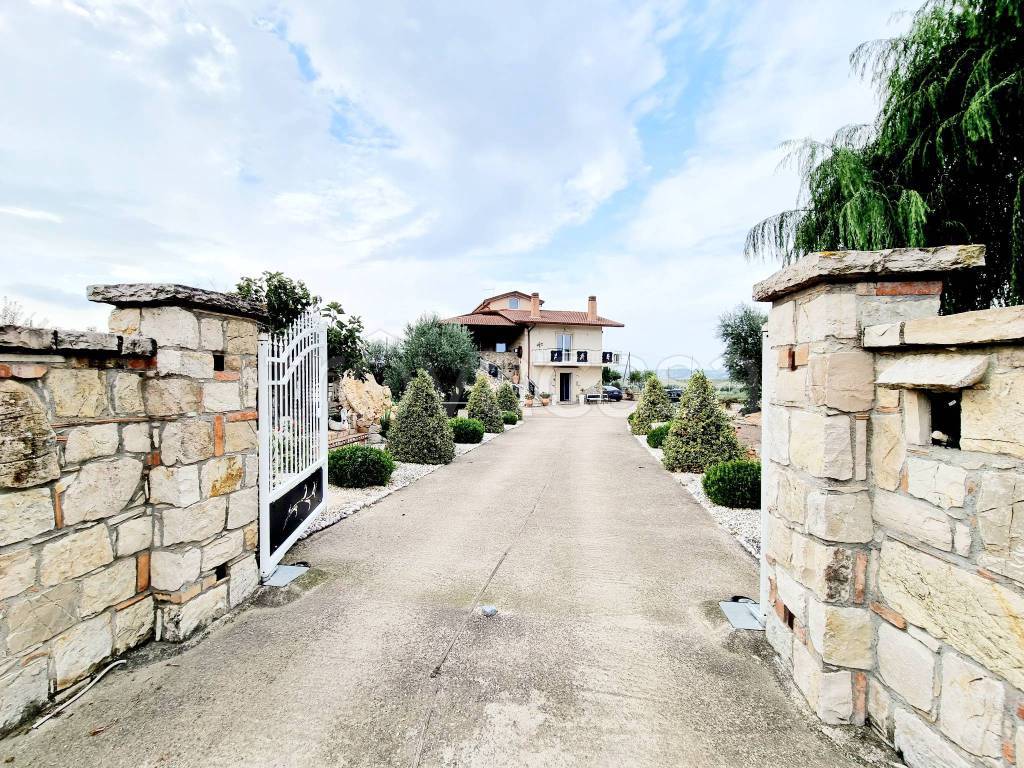 Villa in vendita a San Giorgio del Sannio via San Giovanni a Morcopio