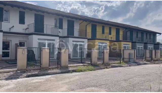 Villa a Schiera in vendita a San Felice sul Panaro via Palazzina, 109