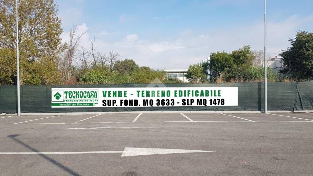 Terreno Residenziale in vendita a Novate Milanese via Carlo Amoretti, 1
