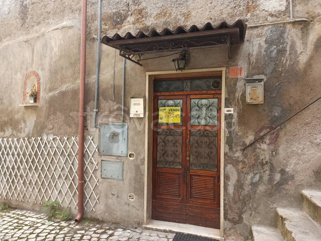 Casa Indipendente in vendita a Vasanello via Plinio il Giovane
