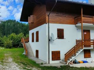 Villa bifamiliare in in affitto da privato a falcade via trieste, 86