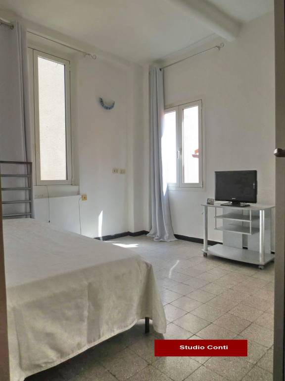 Appartamento in vendita a Genova scalinata San Carlo