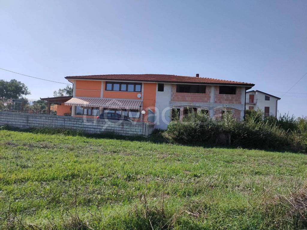 Villa in vendita a Benevento via San Vitale