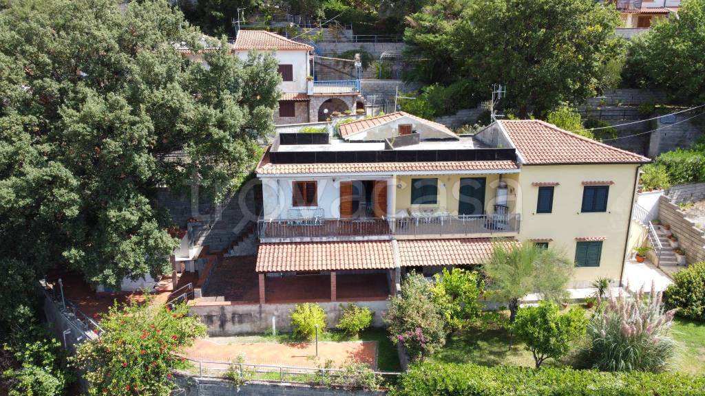 Villa Bifamiliare in vendita a Centola contrada Scorticione