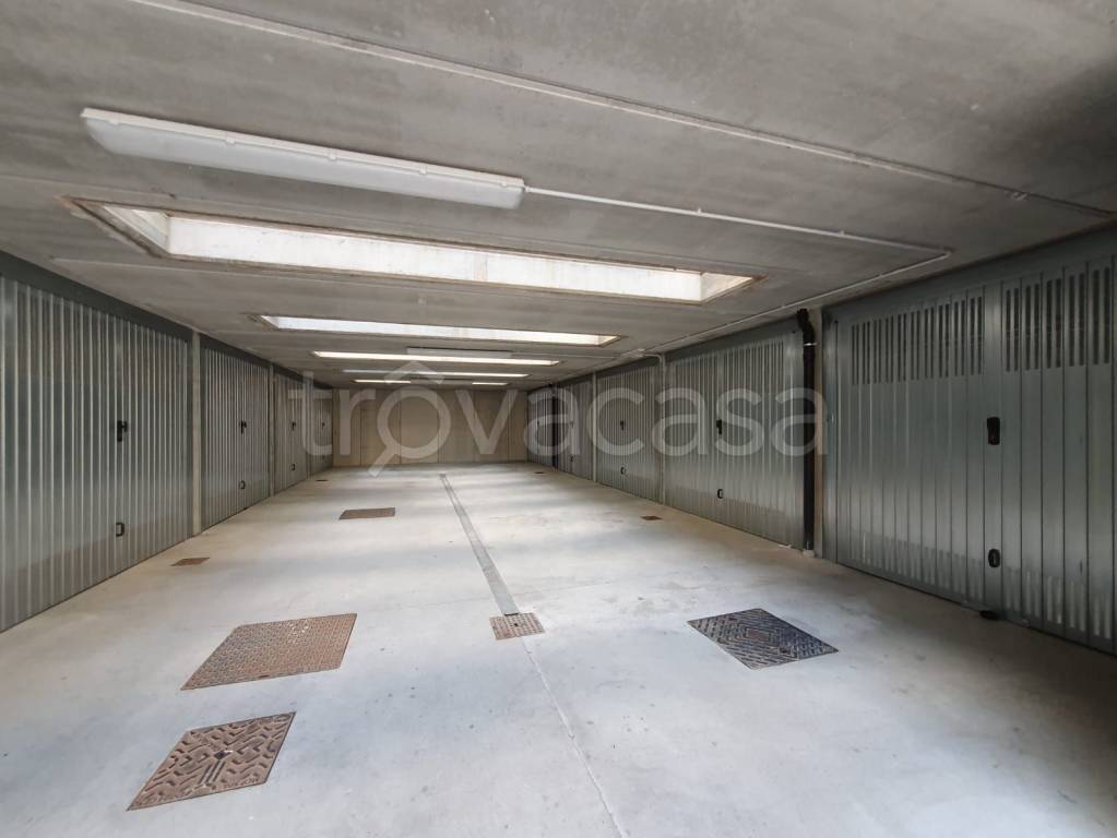 Garage in vendita a Riva presso Chieri via Rita Levi Montalcini, 6