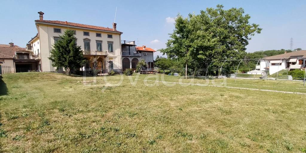 Villa in vendita a Bonate Sotto via Antonio Vivaldi, 7