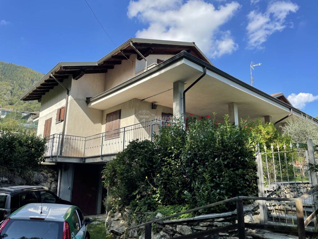 Villa in vendita a Canischio frazione Sombeila 1/b