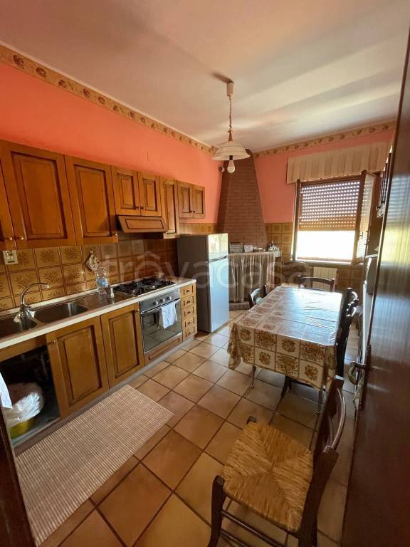 Appartamento in in vendita da privato a Santa Sofia d'Epiro via Roma, 72