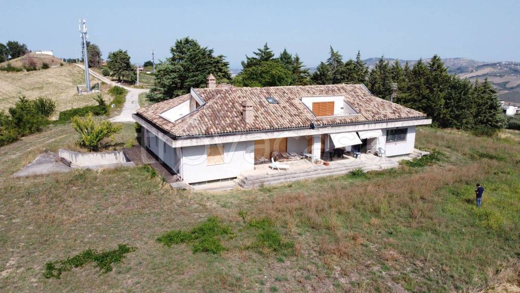 Villa in in vendita da privato a Teramo via Giuseppe Spataro