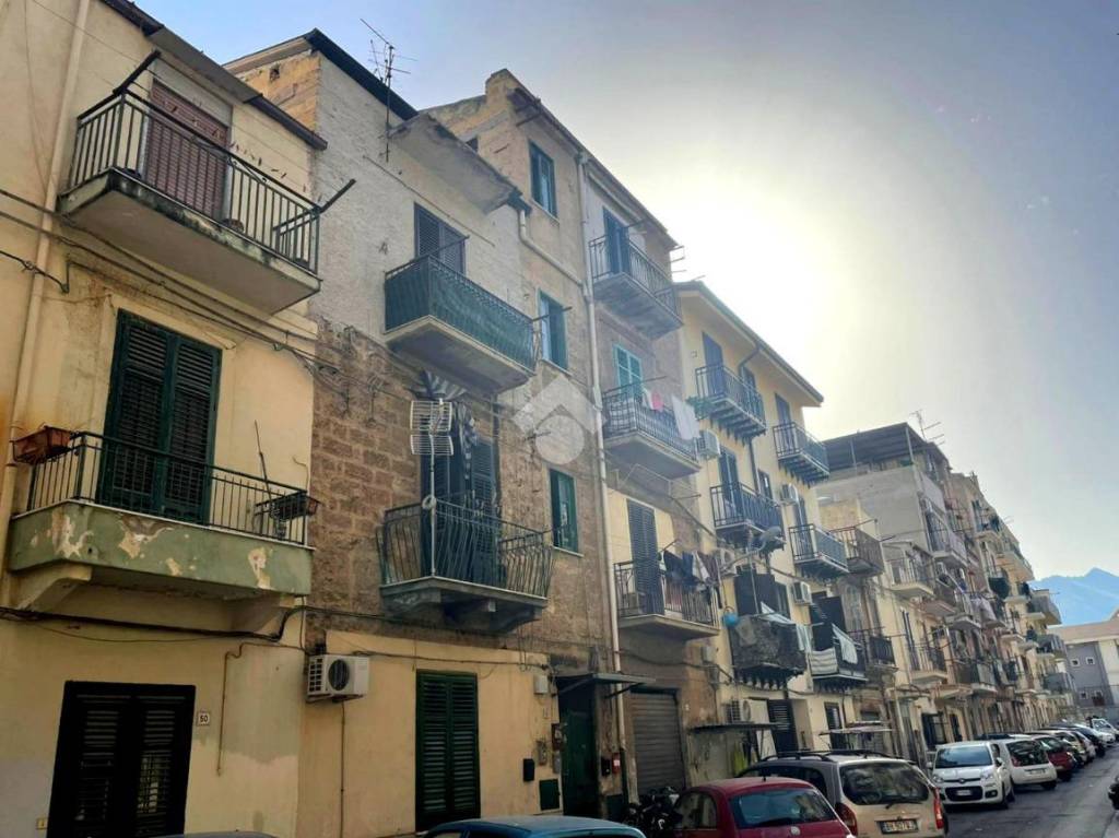 Appartamento in vendita a Palermo via Pietro Colletta, 52