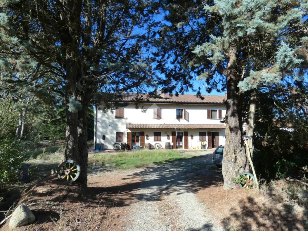 Casa Indipendente in vendita a Rivalta Bormida regione Abergo, 117