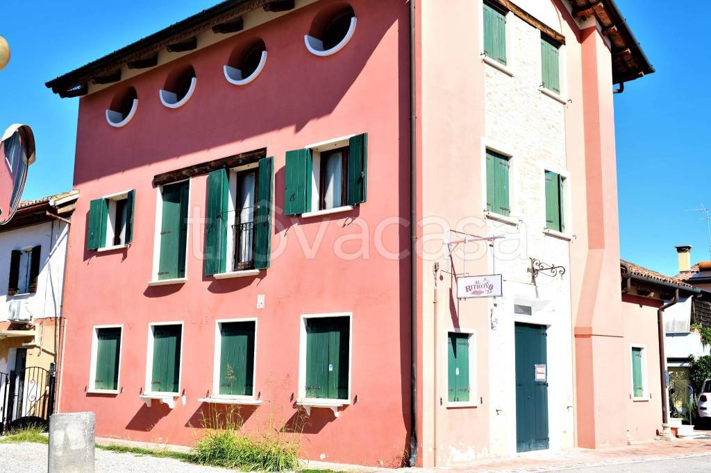 Negozio in vendita a Fossalta di Piave via Giuseppe Mazzini, 56