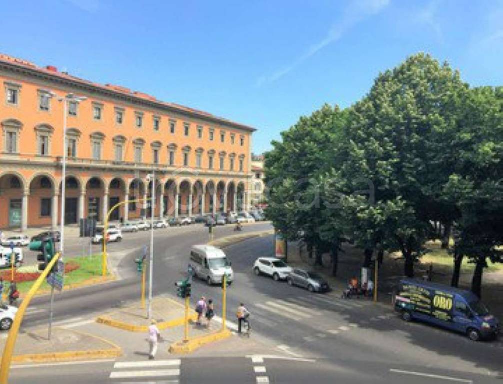 Ufficio in affitto a Firenze piazza Libertà