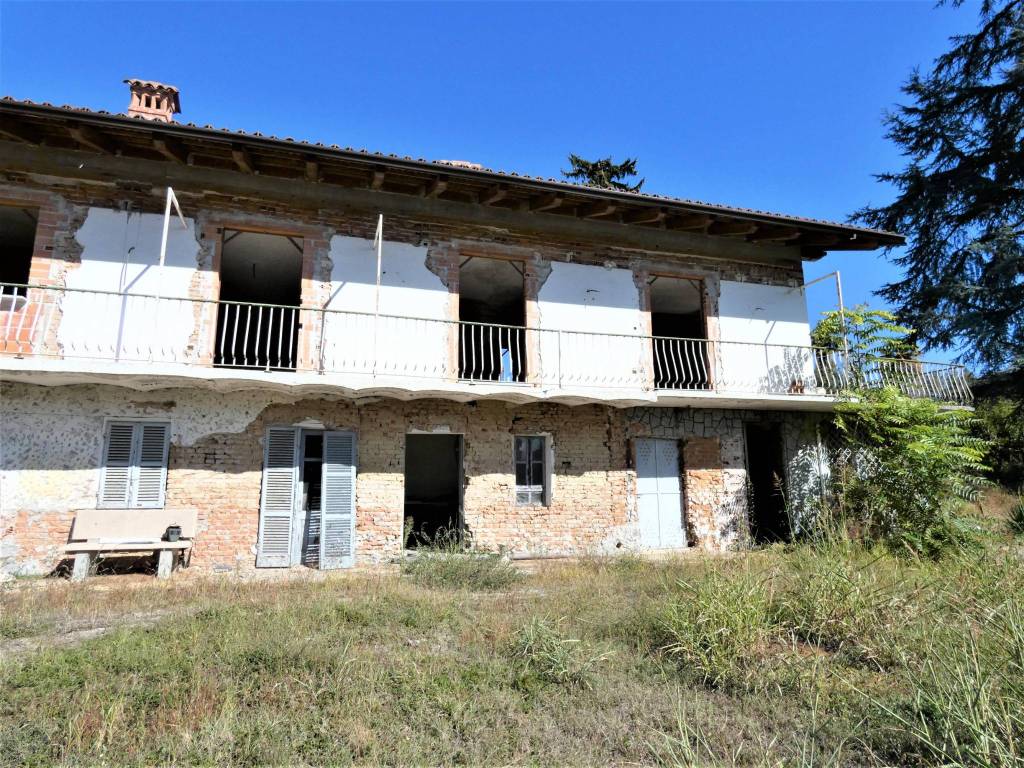 Villa Bifamiliare in vendita a Bra strada Montenero