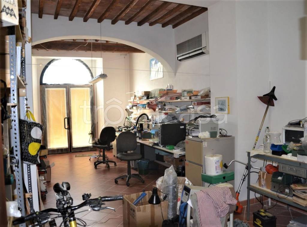 Laboratorio in vendita a San Giuliano Terme
