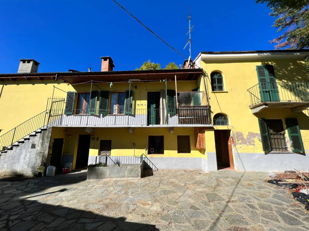 Casa Indipendente in vendita a Luserna San Giovanni strada del saret