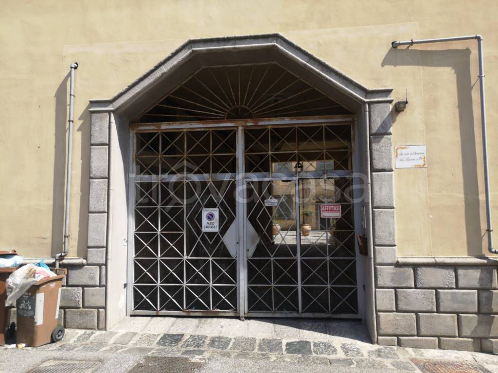 Appartamento in vendita a Napoli via Nuova Toscanella