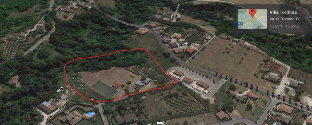 Terreno Residenziale in vendita a Teramo contrada Tordinia, 49