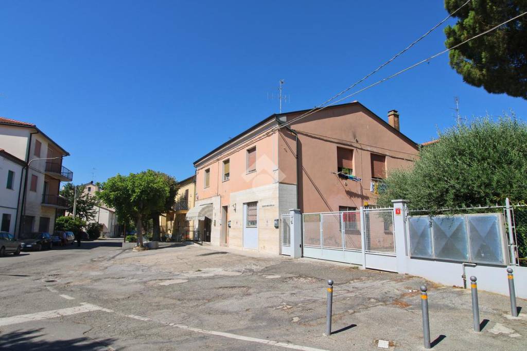 Appartamento in vendita a Faenza via Birandola, 66