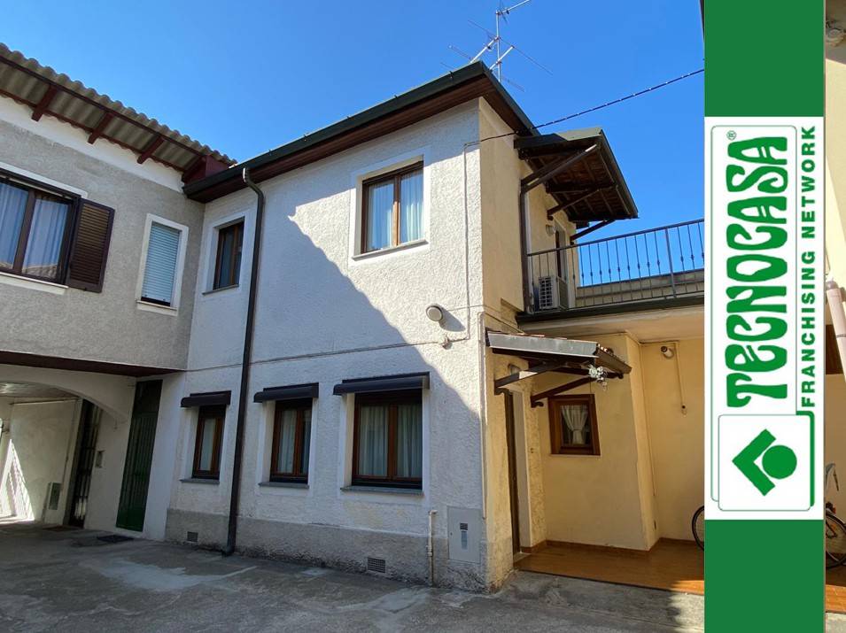 Casa Indipendente in vendita a Rivolta d'Adda via Bertolazzi Carlo, 22