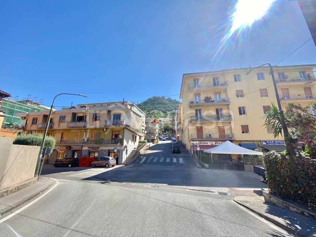 Garage in vendita a Cava de' Tirreni via Pasquale Atenolfi