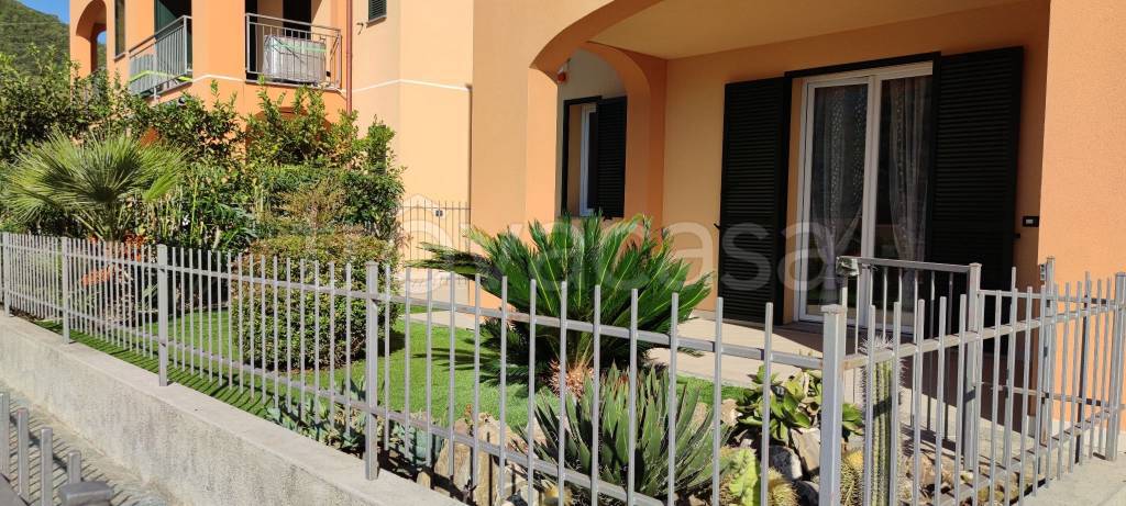 Villa a Schiera in in vendita da privato ad Andora via del Santo, 13