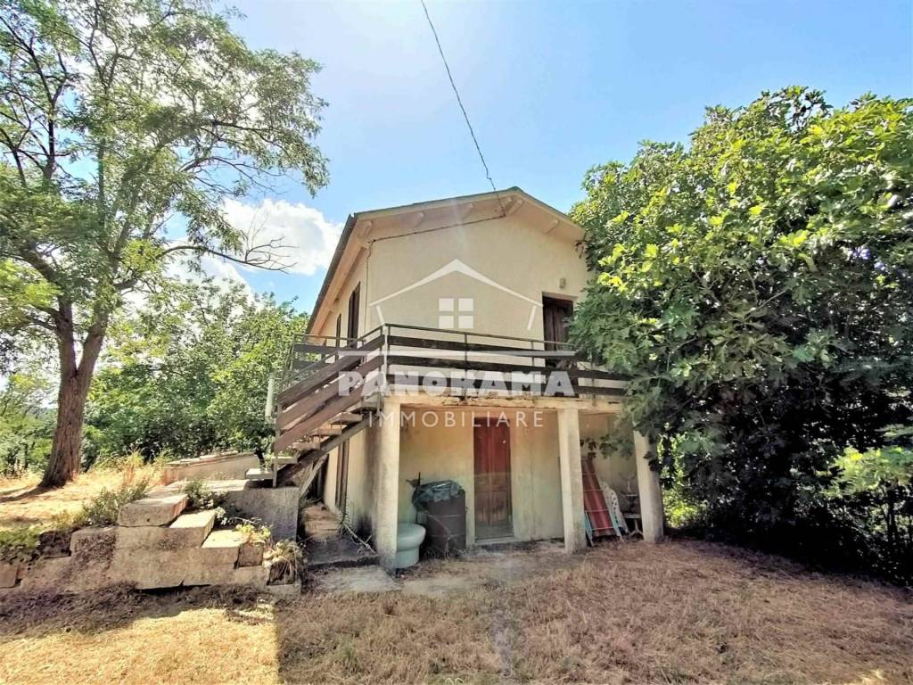 Casa Indipendente in vendita a Montescudo-Monte Colombo