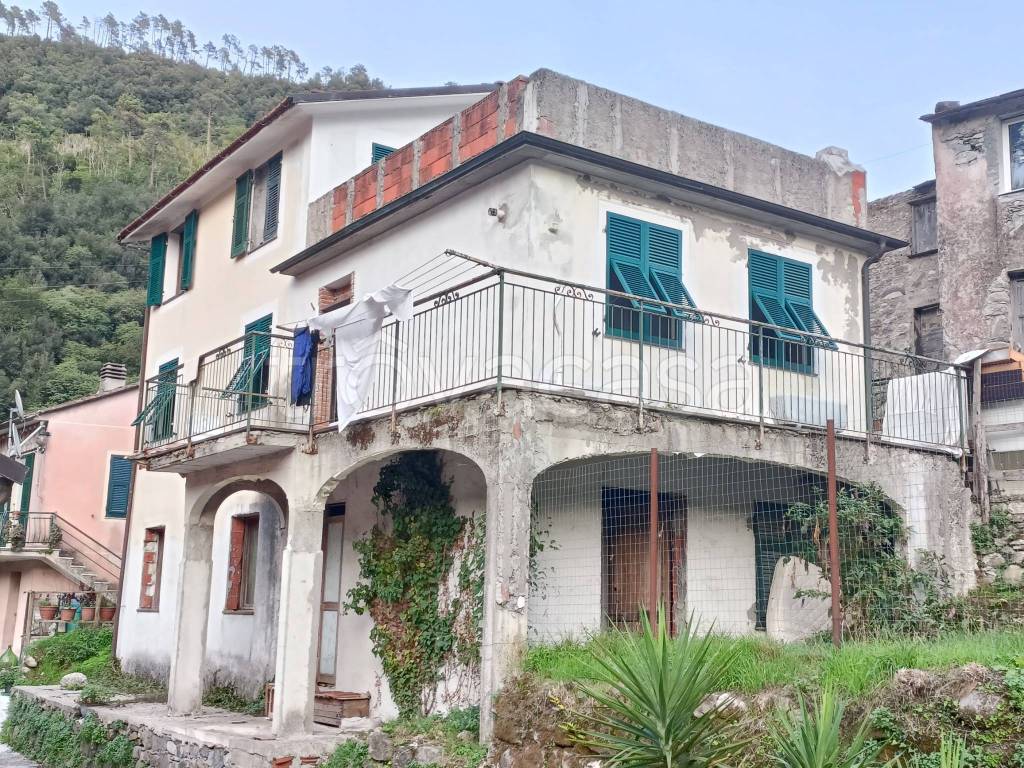 Villa in vendita a Ne via Caminata, 130