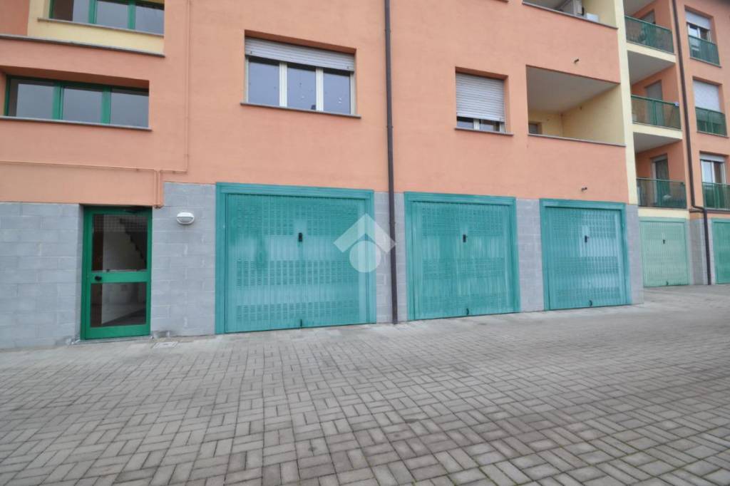 Appartamento in vendita a Vercelli via Louis Braille, 7