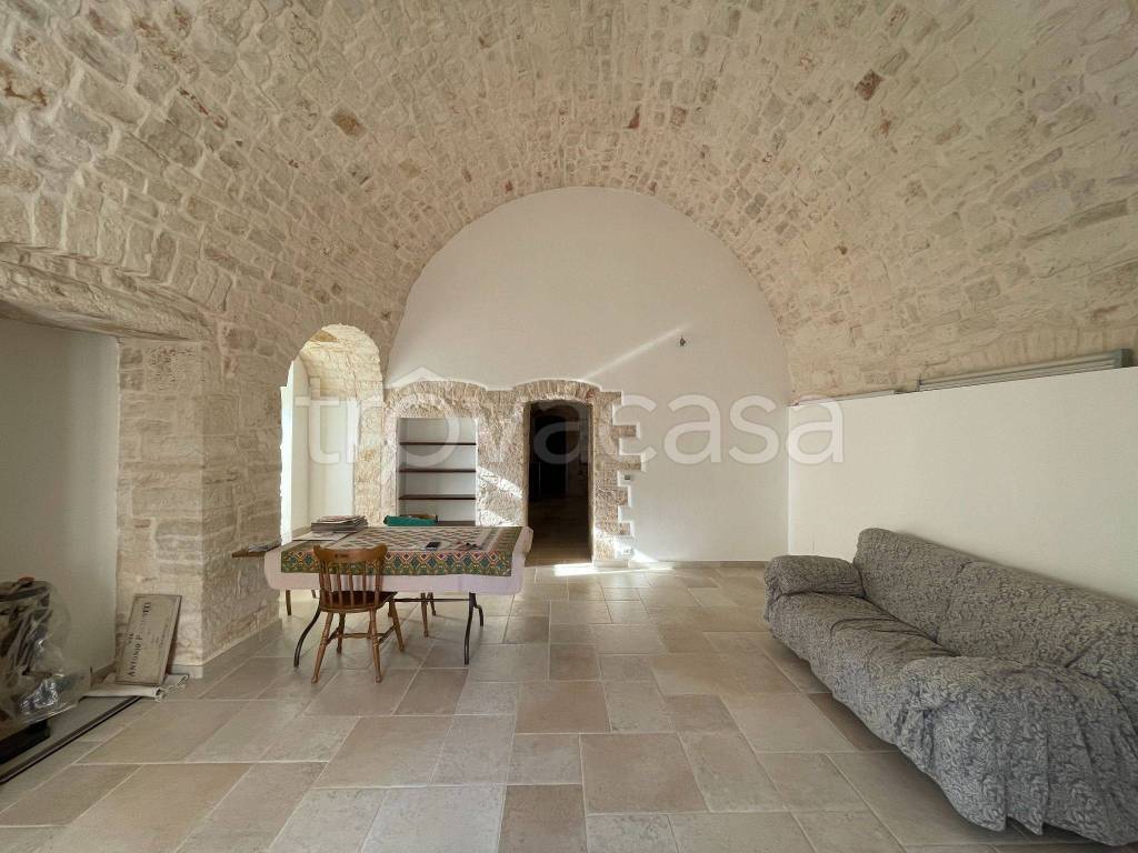 Casa Indipendente in in vendita da privato a Sammichele di Bari via Alessandro Manzoni, 16