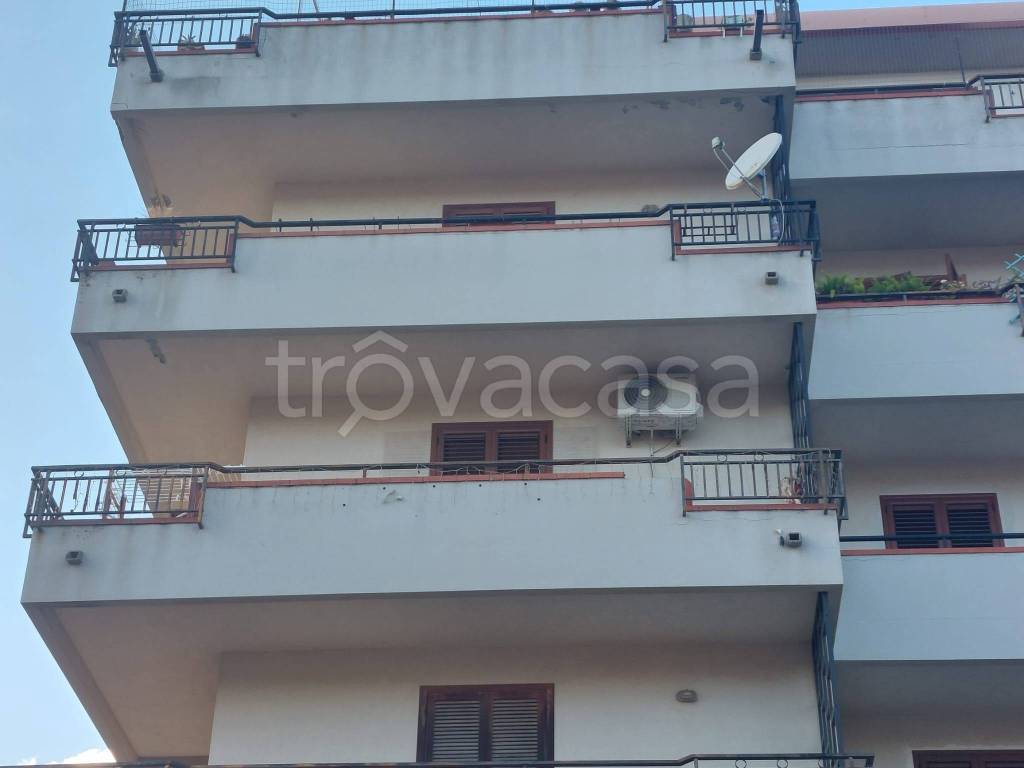 Appartamento in in vendita da privato a Bovalino via 24 Maggio, 1F