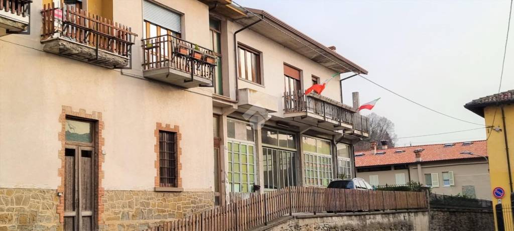 Appartamento in vendita a Capriolo via vittorio emanuele, 130