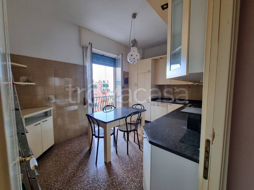 Appartamento in vendita a Genova via Lodovico Calda, 38