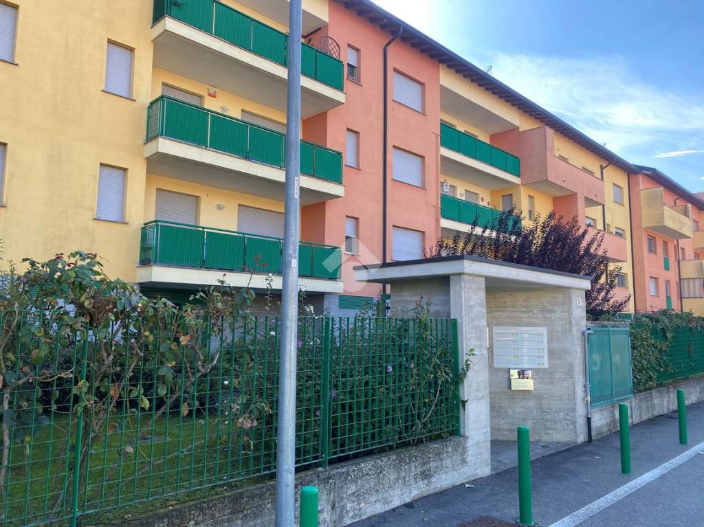 Appartamento in vendita a Vercelli via Louis Braille, 5