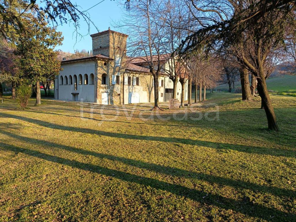 Casale in vendita a Sassuolo via del Pretorio, 38