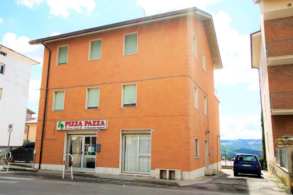 Casa Indipendente in vendita a Fermo viale Trieste, 143