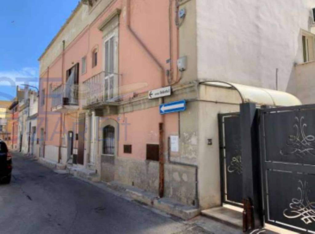 Appartamento all'asta a Bari via Piave, 25