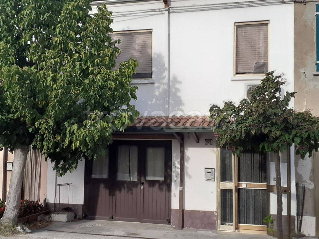Villa a Schiera in in vendita da privato ad Alfonsine via Reale, 242