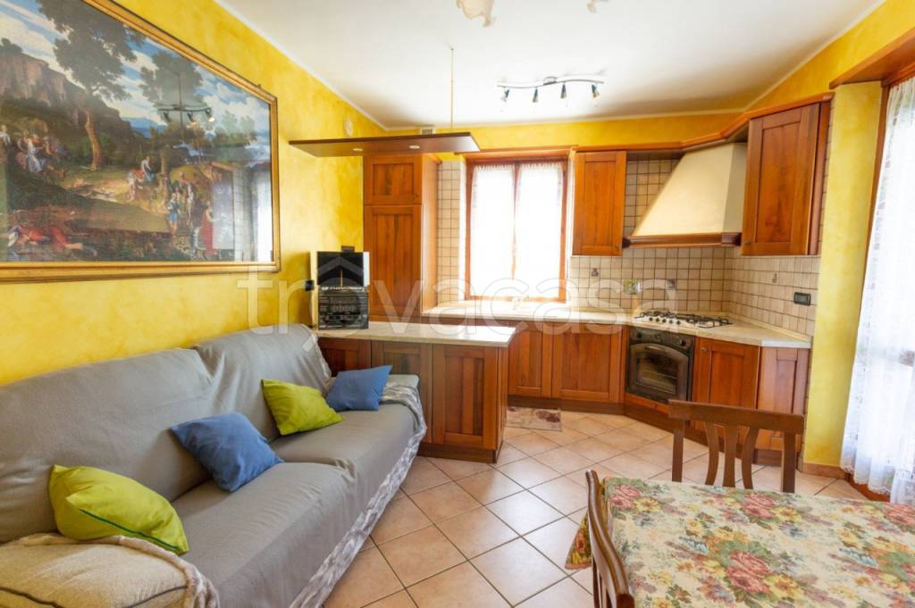 Appartamento in vendita a Cuorgnè via Duccio Galimberti, 13