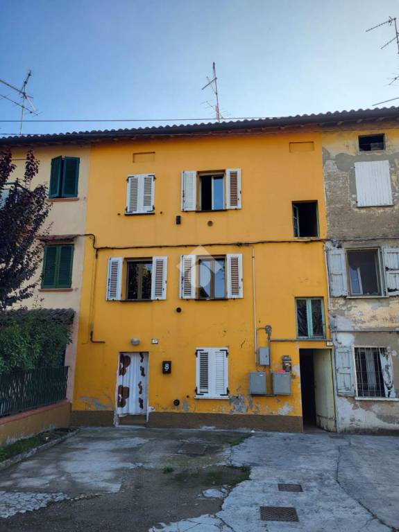 Appartamento in vendita a Correggio via Lupi e Sabbietta, 8