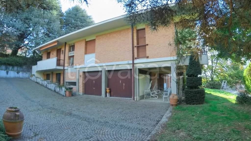 Villa in vendita a Lanzo Torinese regione Oviglia Superiore