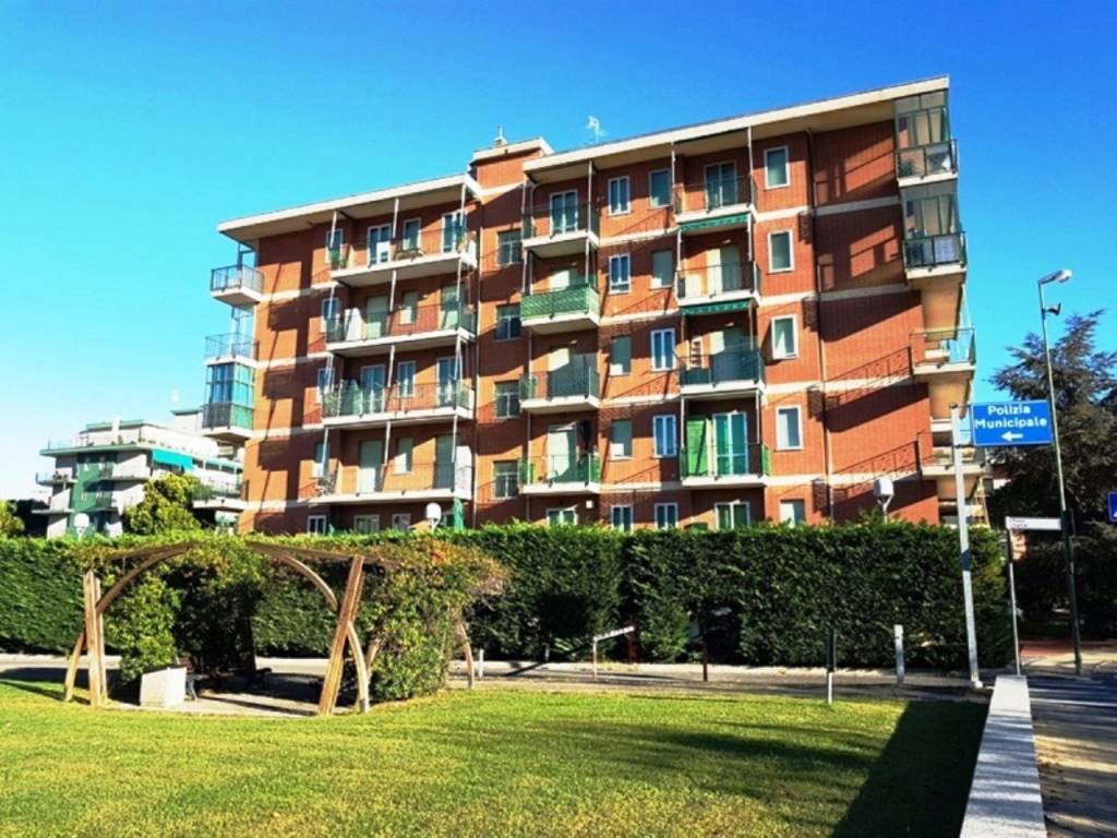 Appartamento in vendita a Borghetto Santo Spirito via Ticino, 10