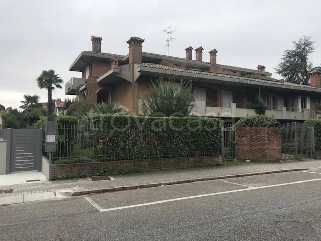Villa Bifamiliare in vendita a Ravenna viale 14 Luglio