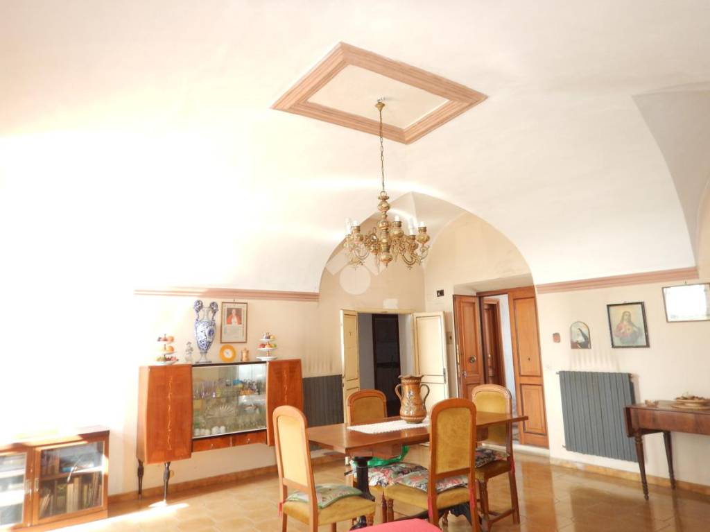 Appartamento in vendita a Castel Sant'Elia via umberto I, 68